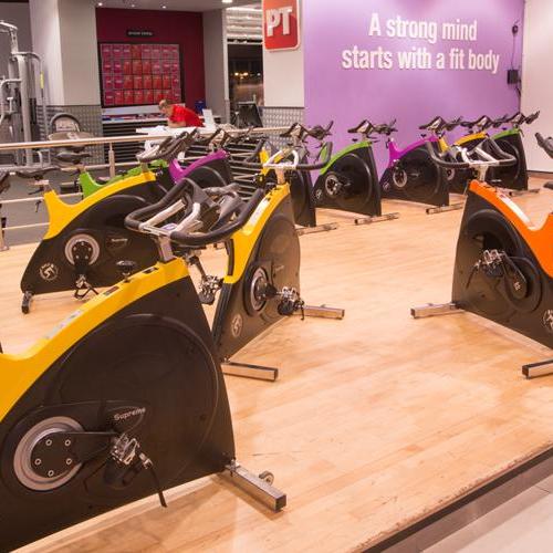 Mirdif City Center Mixed Gym in Dubai Fitness First UAE