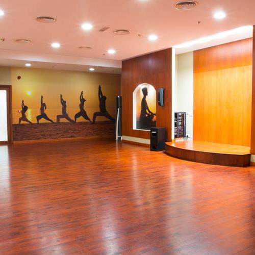 mirdif-city-center-mixed-gym-in-dubai-fitness-first-uae