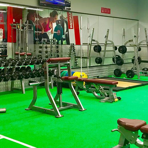 Fitness First weight lifting space