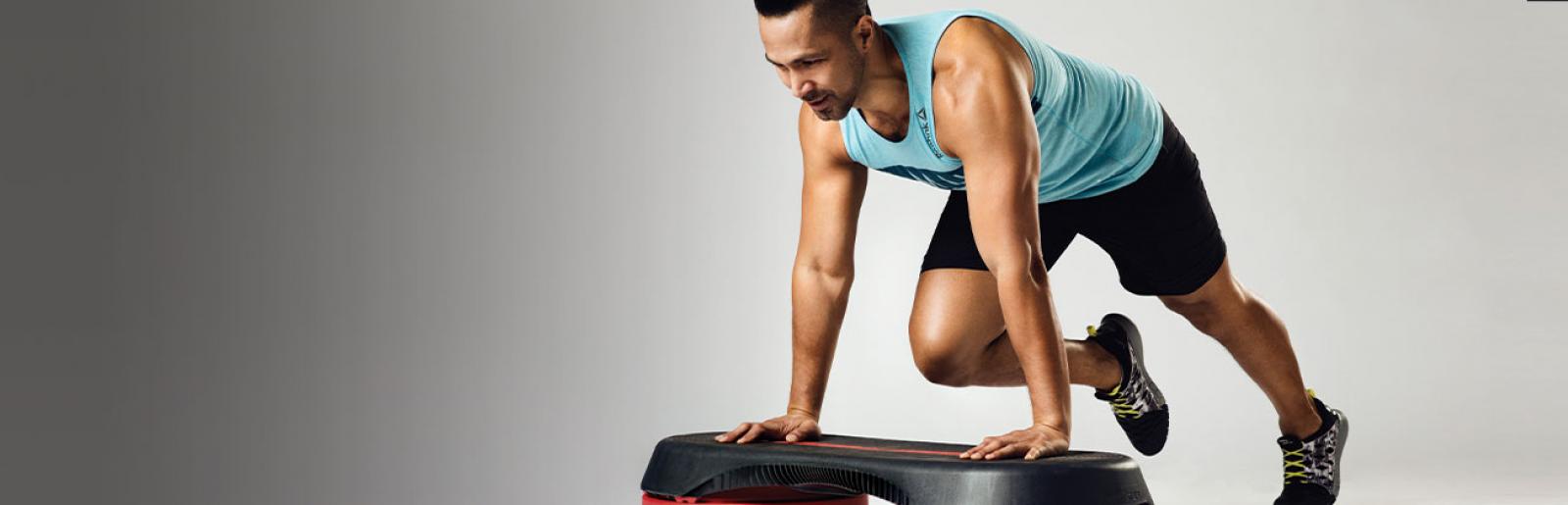 fitness-first-group-class-step-hero